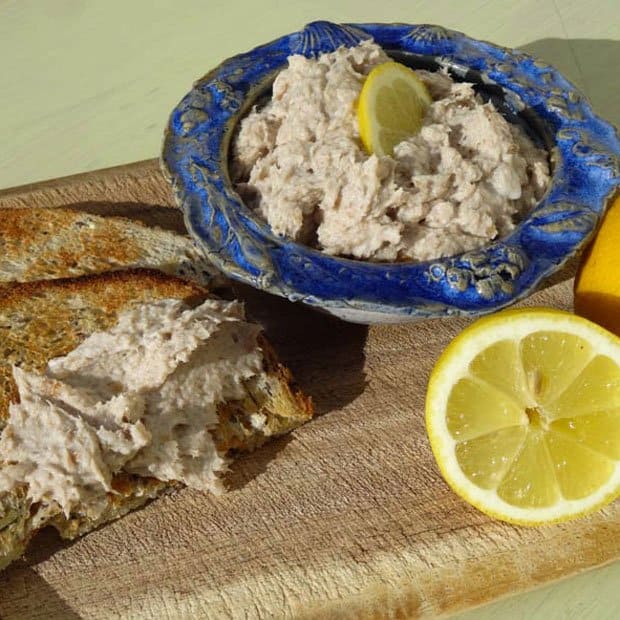 Easy Smoked Mackerel Pate | Farmersgirl Kitchen