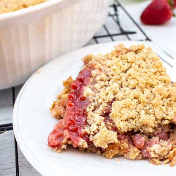 30 Delicious Rhubarb Desserts Recipes - Farmersgirl Kitchen