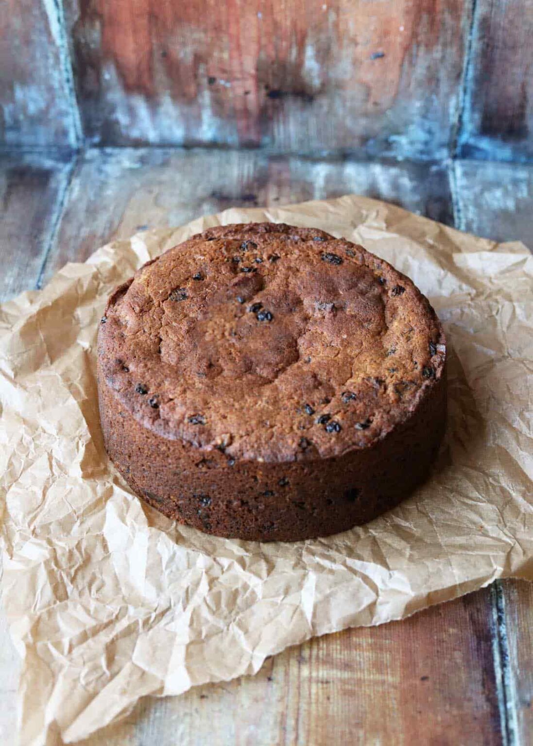 Condensed Milk Sticky Date Cake - Farmersgirl Kitchen