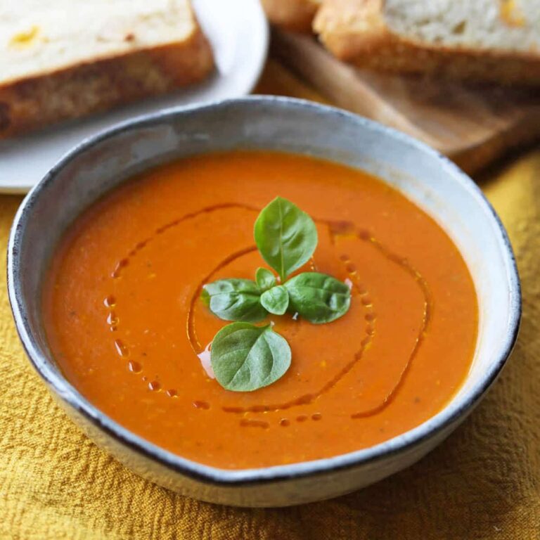 Easy Carrot and Tomato Soup - Farmersgirl Kitchen